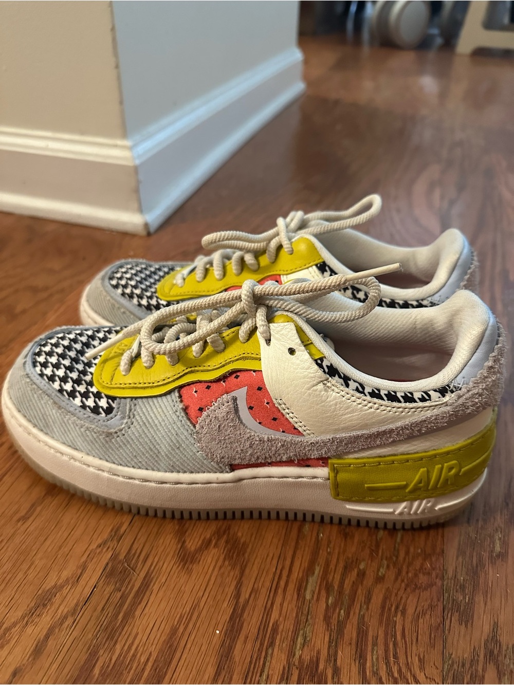 Nike Low-Top Sneakers in Yellow, Coral, Gray, Black & White